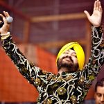 Daler Mehndi performing live on stage before the Kunjapuri Fair controversy