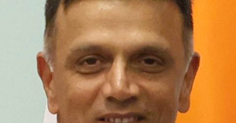 Rahul Dravid’s ‘Indiranagar Ka Goonda’ Video Goes Viral: 2.4M Views for His Sweet IndiGo Flight Gesture